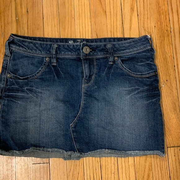 low rise jean mini skirt - Picture 1 of 3